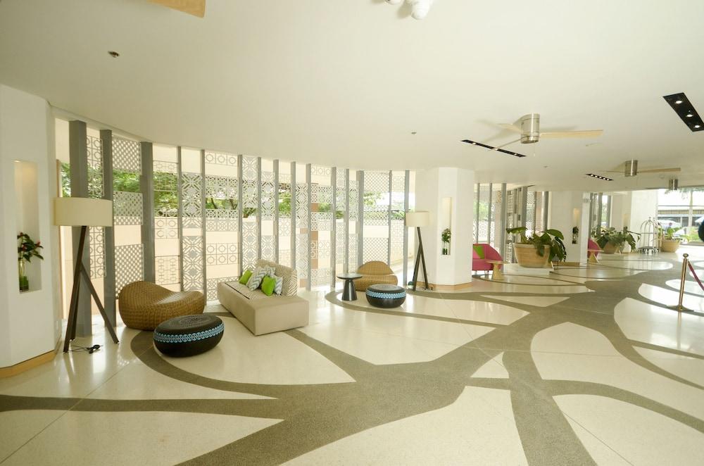Hue Hotels And Resorts Puerto Princesa Managed By Hii Bagian luar foto